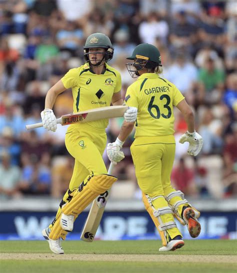 Australia retains women’s Ashes after England’s chase goes to the last ball of 2nd ODI